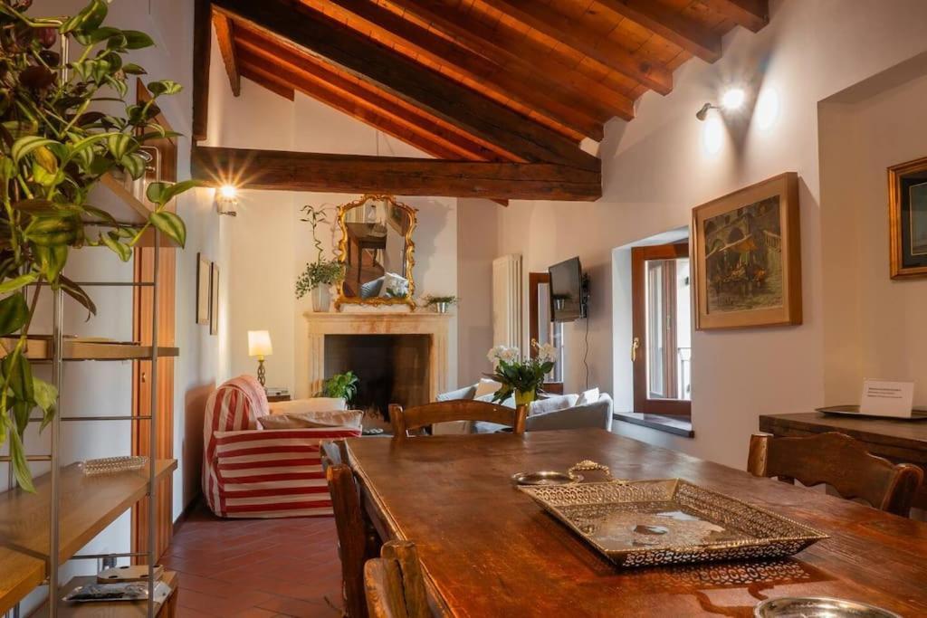 La Finestra Sul Civico Cinque Apartment Verona Ngoại thất bức ảnh