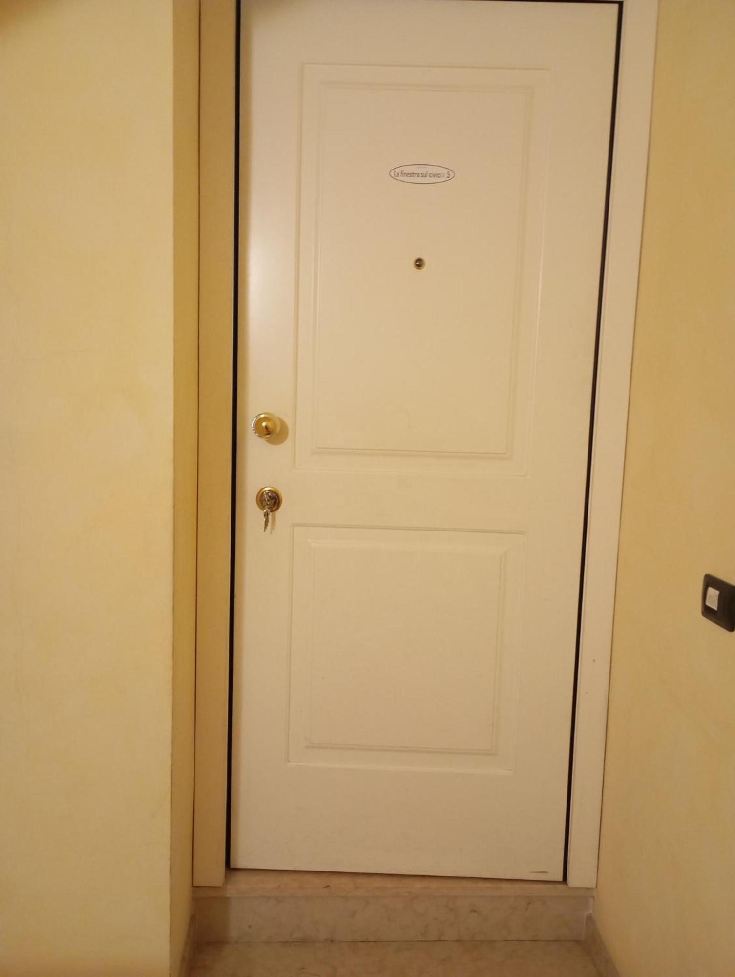 La Finestra Sul Civico Cinque Apartment Verona Ngoại thất bức ảnh