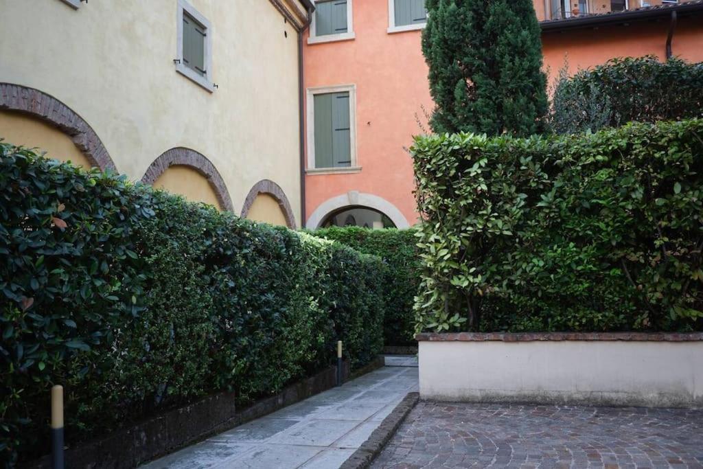 La Finestra Sul Civico Cinque Apartment Verona Ngoại thất bức ảnh
